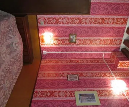 Stella Hotel *